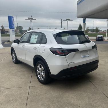 2025 Honda HR-V LX