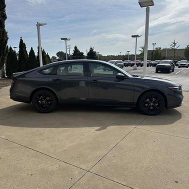 2025 Honda Accord Sport SE 1.5T