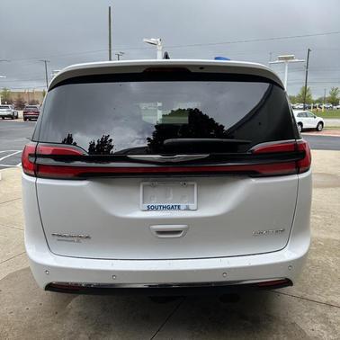 2023 Chrysler Pacifica Limited