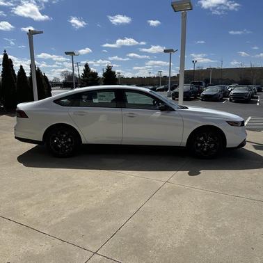 2025 Honda Accord Sport SE 1.5T