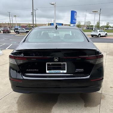 2025 Honda Accord Hybrid Base
