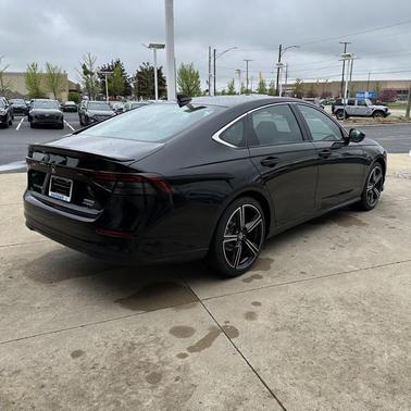 2025 Honda Accord Hybrid Base