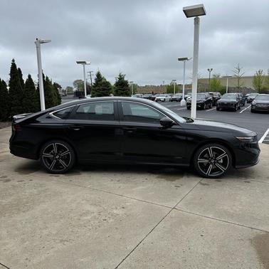 2025 Honda Accord Hybrid Base