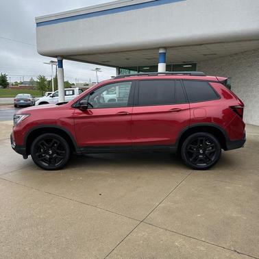 2025 Honda Passport AWD Black