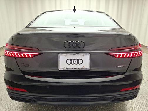 Mythos Black Metallic 2021 Audi A6 55 Premium