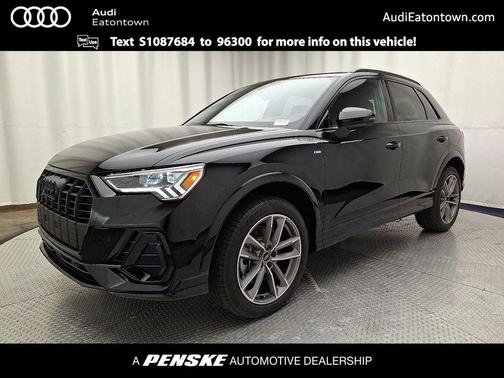 2025 Audi Q3 Premium 45 TFSI S line quattro Tiptronic