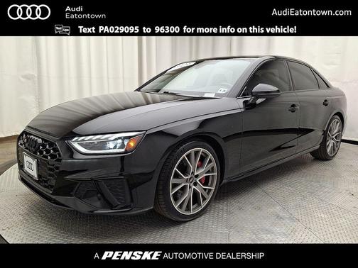 Mythos Black Metallic 2023 Audi S4 Premium Plus TFSI quattro Tiptronic