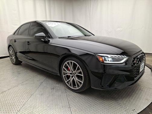 Mythos Black Metallic 2023 Audi S4 Premium Plus TFSI quattro Tiptronic