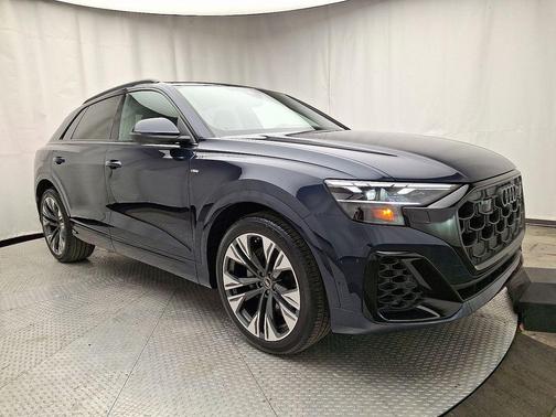 2026 Audi Q8 55 Premium Plus