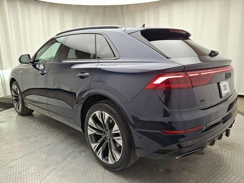 2026 Audi Q8 55 Premium Plus