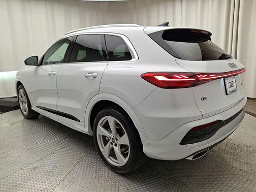 2025 Audi Q5 Prestige TFSI quattro S tronic