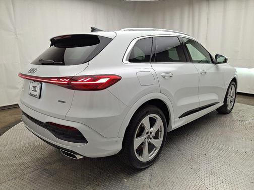 2025 Audi Q5 Prestige TFSI quattro S tronic