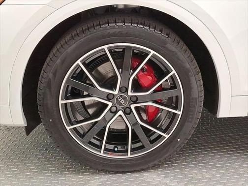 2025 Audi SQ5 3.0T Premium Plus