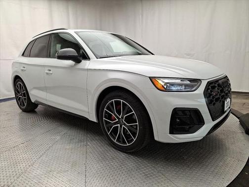 2025 Audi SQ5 3.0T Premium Plus