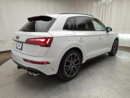 2025 Audi SQ5 3.0T Premium Plus