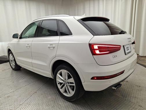 2016 Audi Q3 2.0T Premium Plus