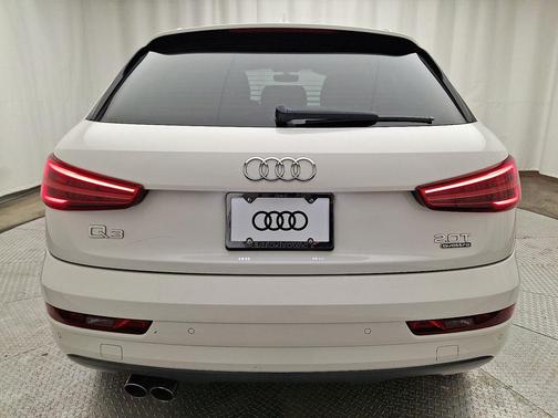 2016 Audi Q3 2.0T Premium Plus
