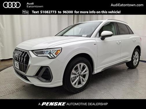 2025 Audi Q3 Premium 45 TFSI S line quattro Tiptronic