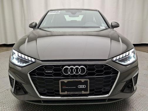 2023 Audi A4 45 S line Premium
