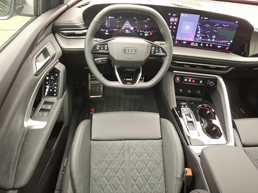 2025 Audi SQ5 3.0T Premium Plus