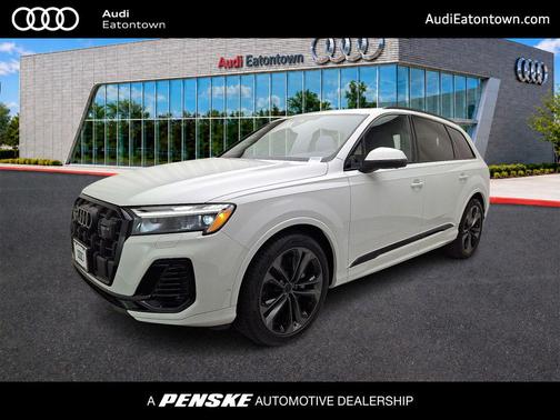 Glacier White 2026 Audi Q7 55 Premium Plus