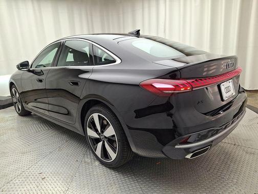 2025 Audi A5 Premium TFSI quattro S tronic