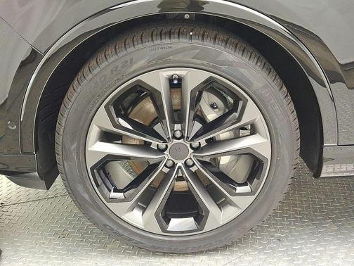 2026 Audi Q7 55 Premium Plus