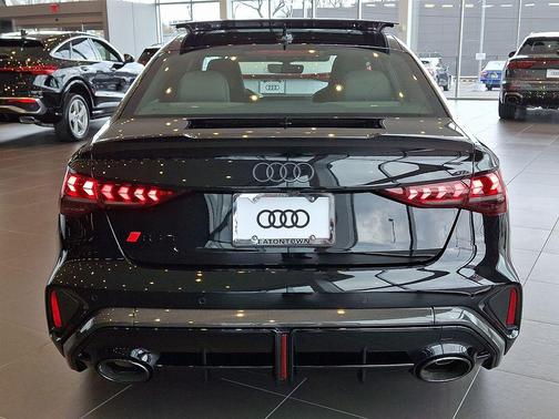 mythos black metallic 2026 Audi RS 3 TFSI quattro S tronic