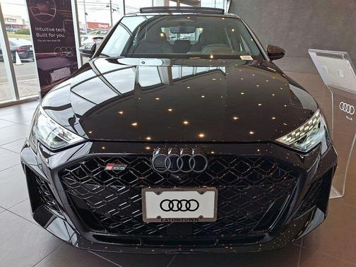 mythos black metallic 2026 Audi RS 3 TFSI quattro S tronic