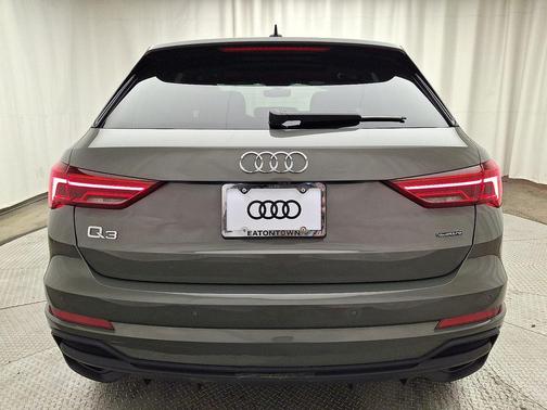 2024 Audi Q3 45 S line Premium Plus