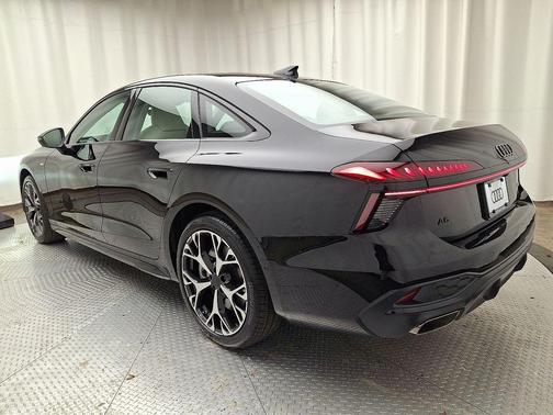 2026 Audi A6 Premium Plus quattro S tronic