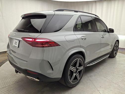 MANUFAKTUR Alpine Gray 2024 Mercedes-Benz GLE 580 AWD 4MATIC
