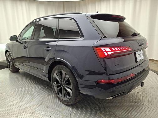 2026 Audi Q7 55 Premium Plus