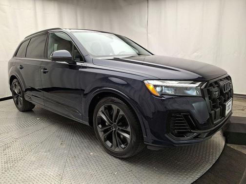 2026 Audi Q7 55 Premium Plus