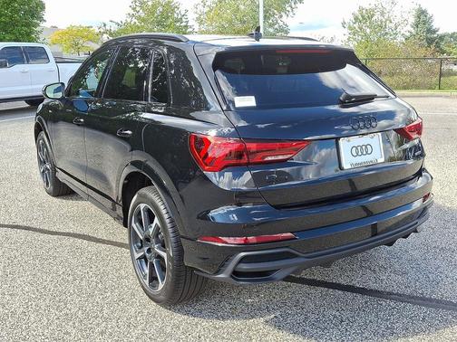 2025 Audi Q3 45 S line Premium Plus