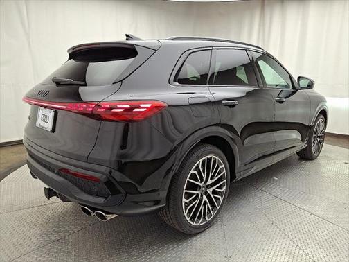 2025 Audi SQ5 3.0T Premium Plus