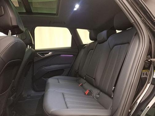 2025 Audi Q4 e-tron Premium Plus 55 quattro