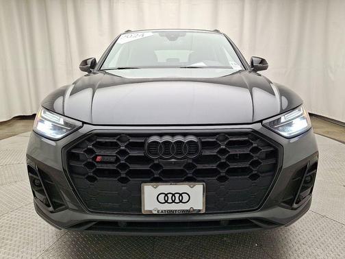 Daytona Gray Pearl 2024 Audi SQ5 3.0T Premium Plus