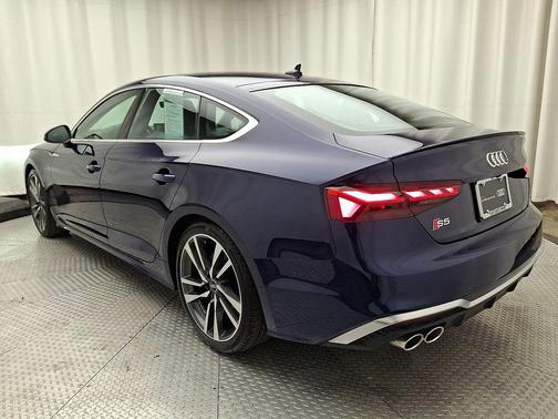 Navarra Blue Metallic 2025 Audi S5 Premium TFSI quattro Tiptronic