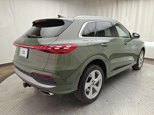 2025 Audi Q5 Premium Plus