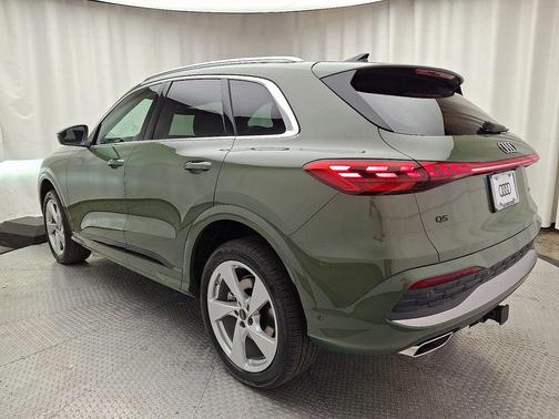 2025 Audi Q5 Premium Plus