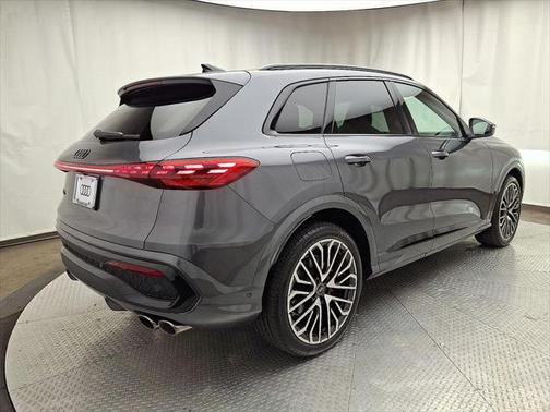 2025 Audi SQ5 3.0T Premium Plus