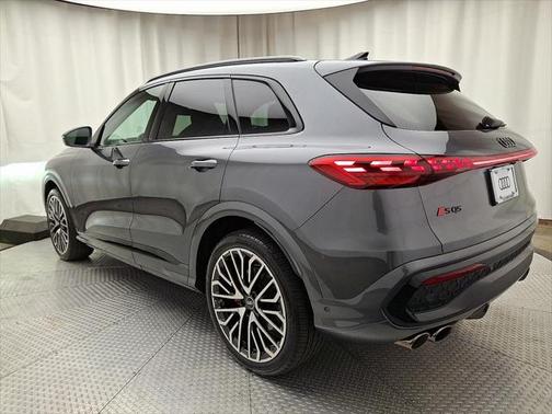 2025 Audi SQ5 3.0T Premium Plus