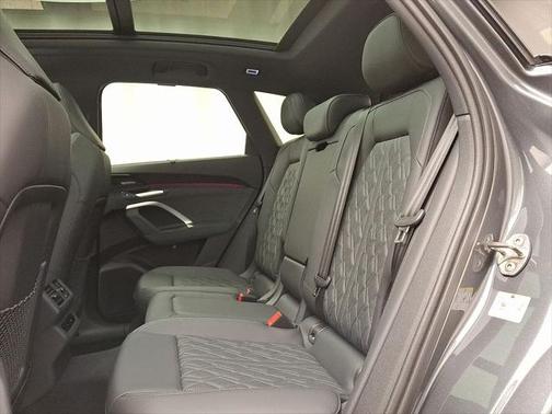 2025 Audi SQ5 3.0T Premium Plus