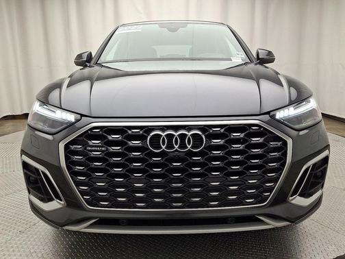 2022 Audi Q5 45 S line Prestige