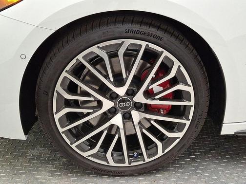 Glacier White Metallic 2026 Audi S5 Premium Plus TFSI quattro S tronic