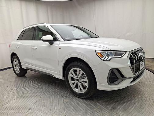 2025 Audi Q3 45 S line Premium Plus