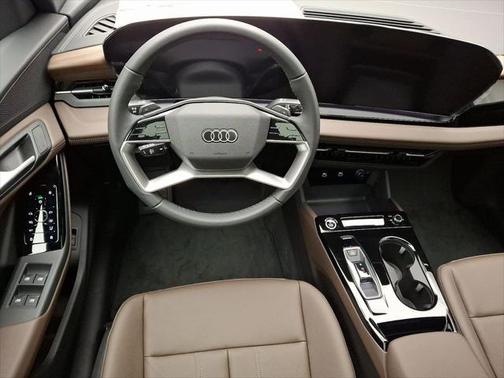 2025 Audi Q6 e-tron Premium quattro