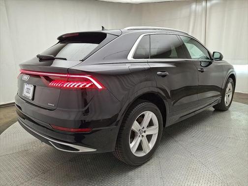 2021 Audi Q8 55 Premium