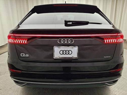 2020 Audi Q8 55 Premium